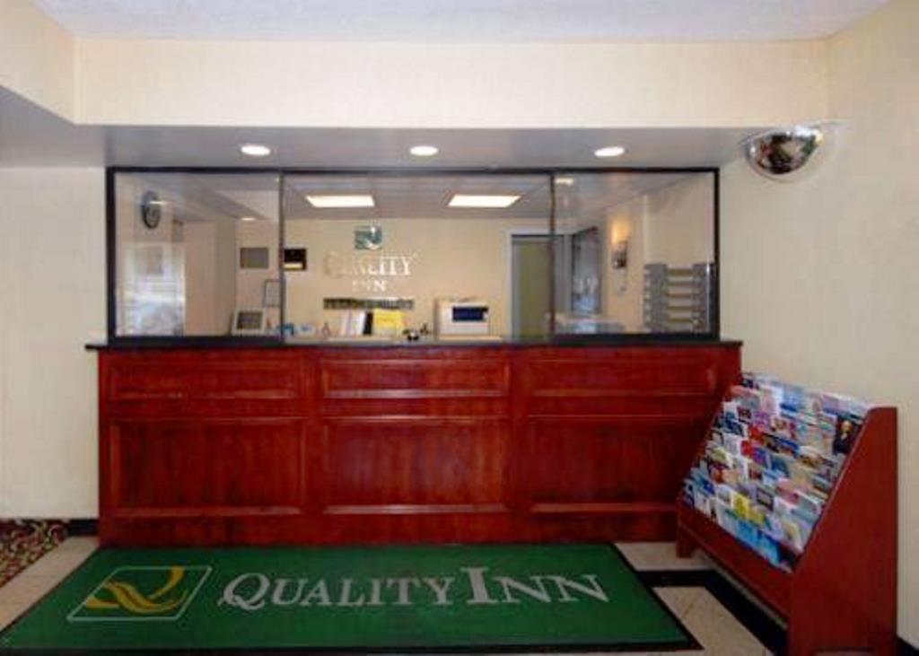 Quality Inn Takoma Park Luaran gambar