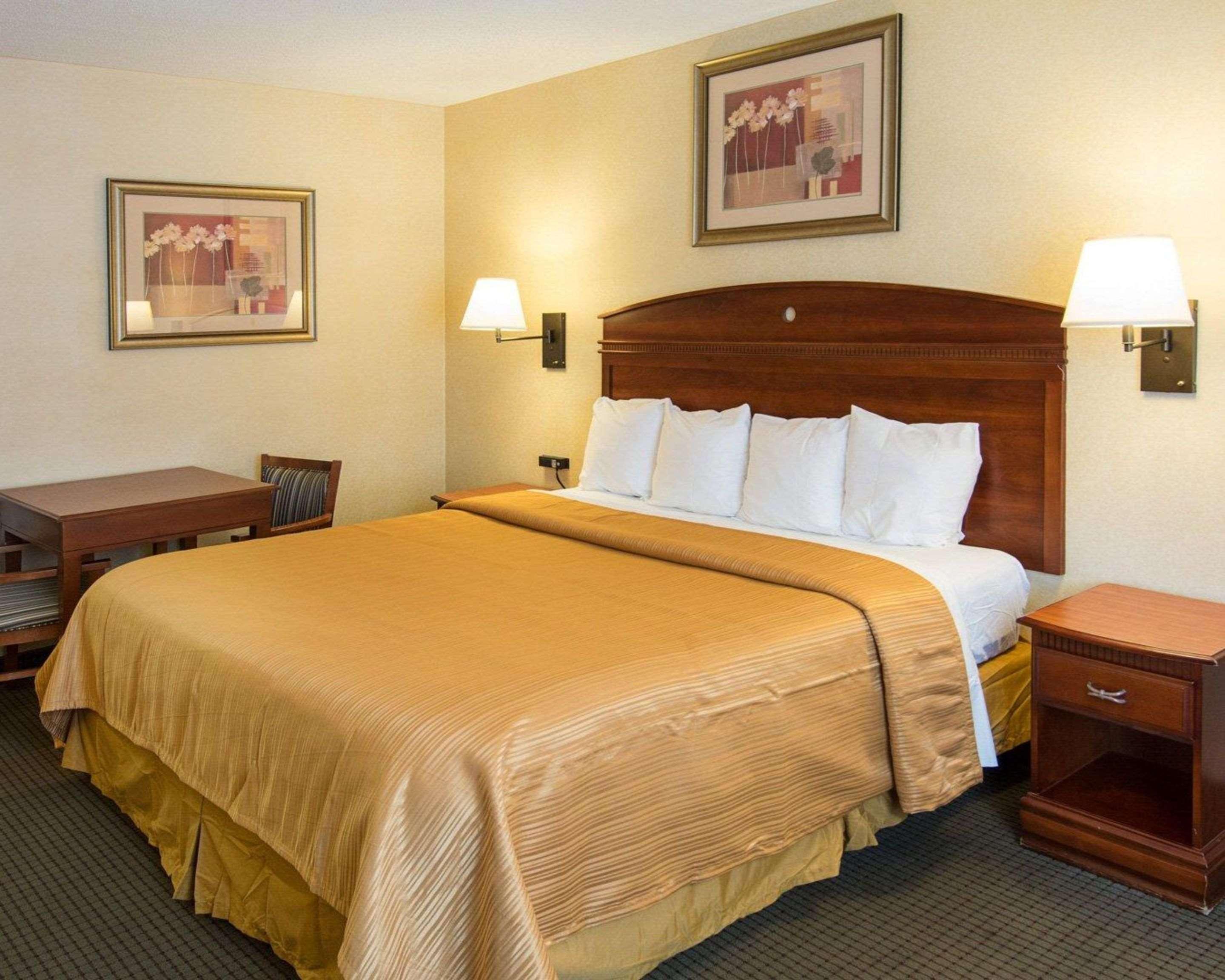 Quality Inn Takoma Park Luaran gambar